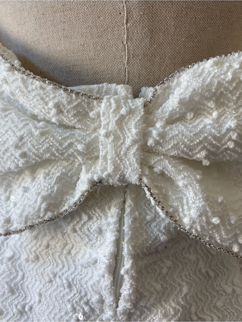 Francesca’s | White Strapless Bow Back Mini Dress - Picture 2 of 4